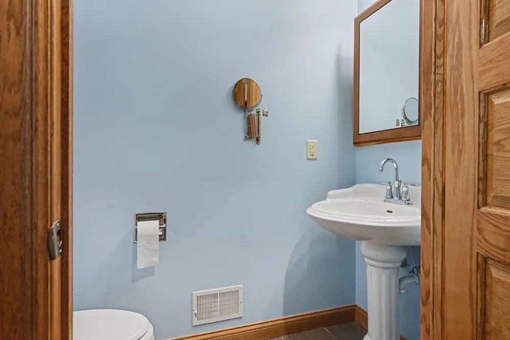 1653 Fairview Drive Allegan Township, MI 49010