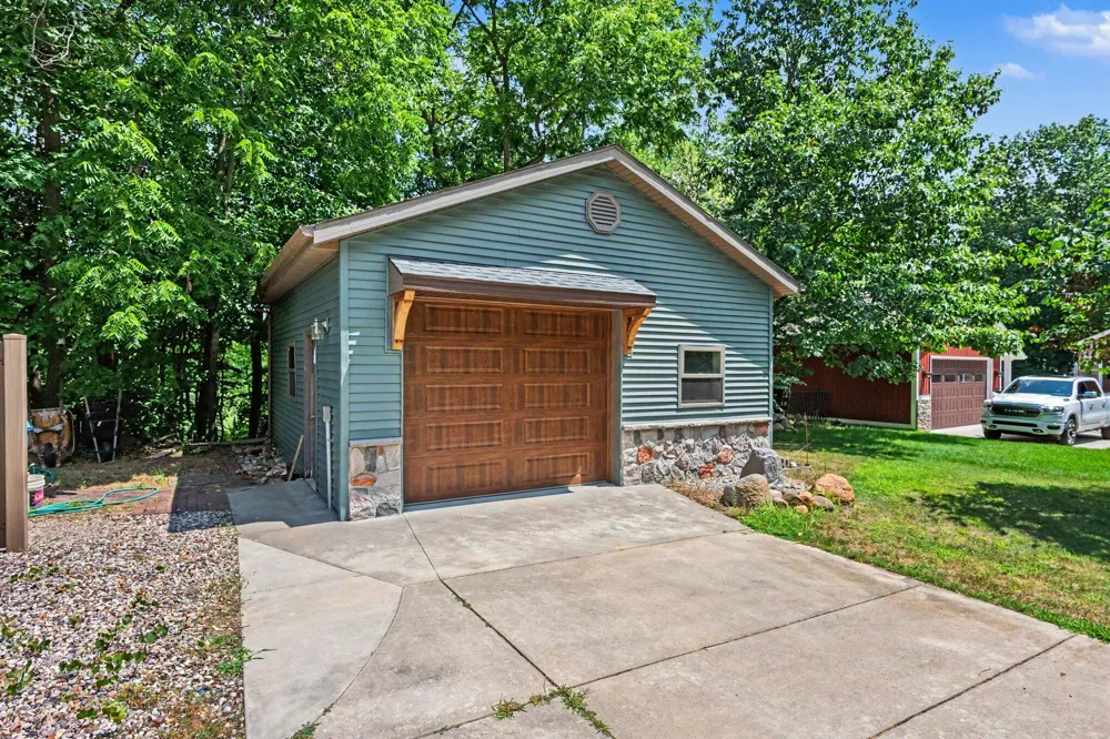 1653 Fairview Drive Allegan Township, MI 49010