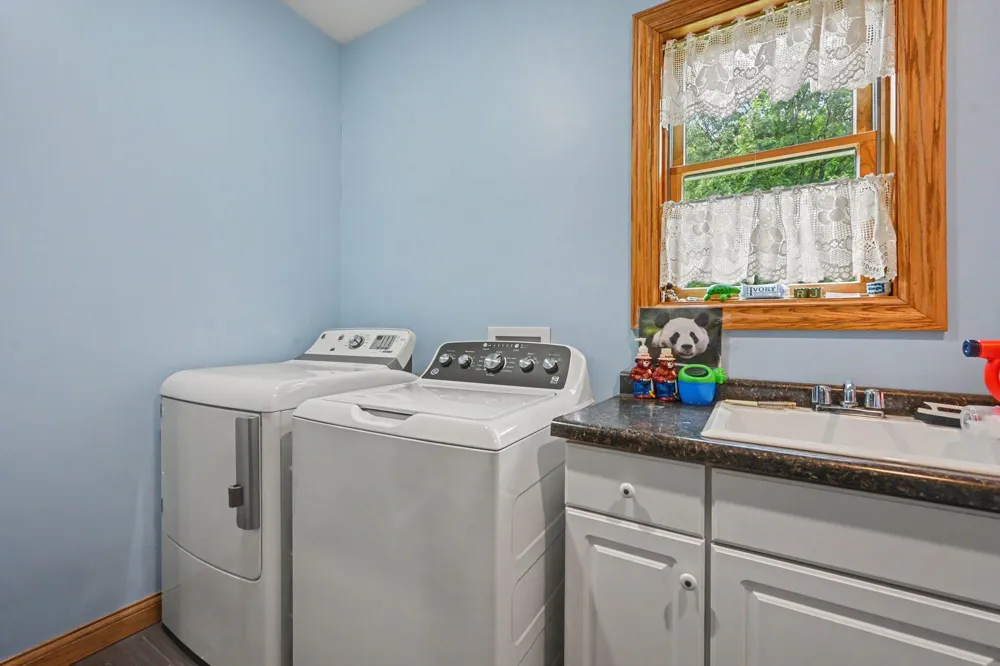 1653 Fairview Drive Allegan Township, MI 49010