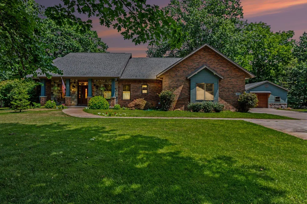 1653 Fairview Drive Allegan Township, MI 49010