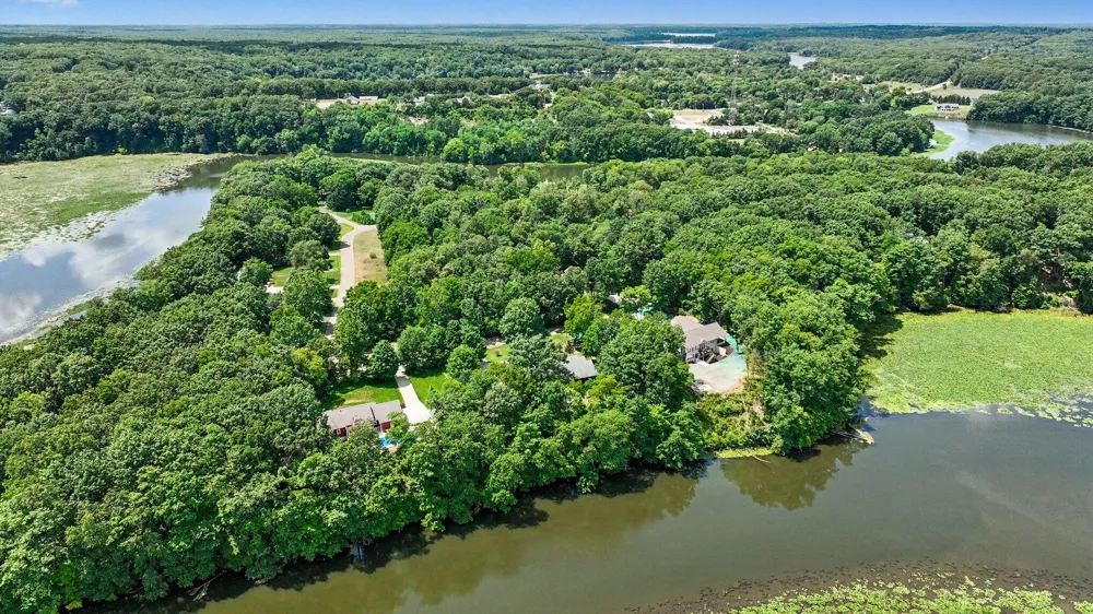 1653 Fairview Drive Allegan Township, MI 49010