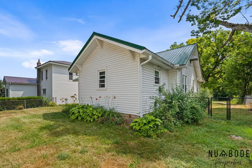 128 Tower Street Ionia City, MI 48846