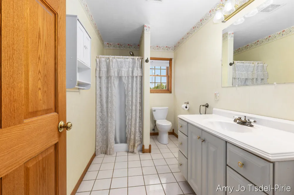 16972 W Stanton Road Unknown, MI 49339
