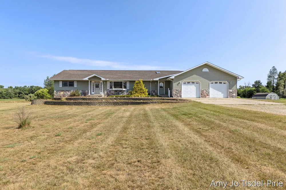 16972 W Stanton Road Unknown, MI 49339