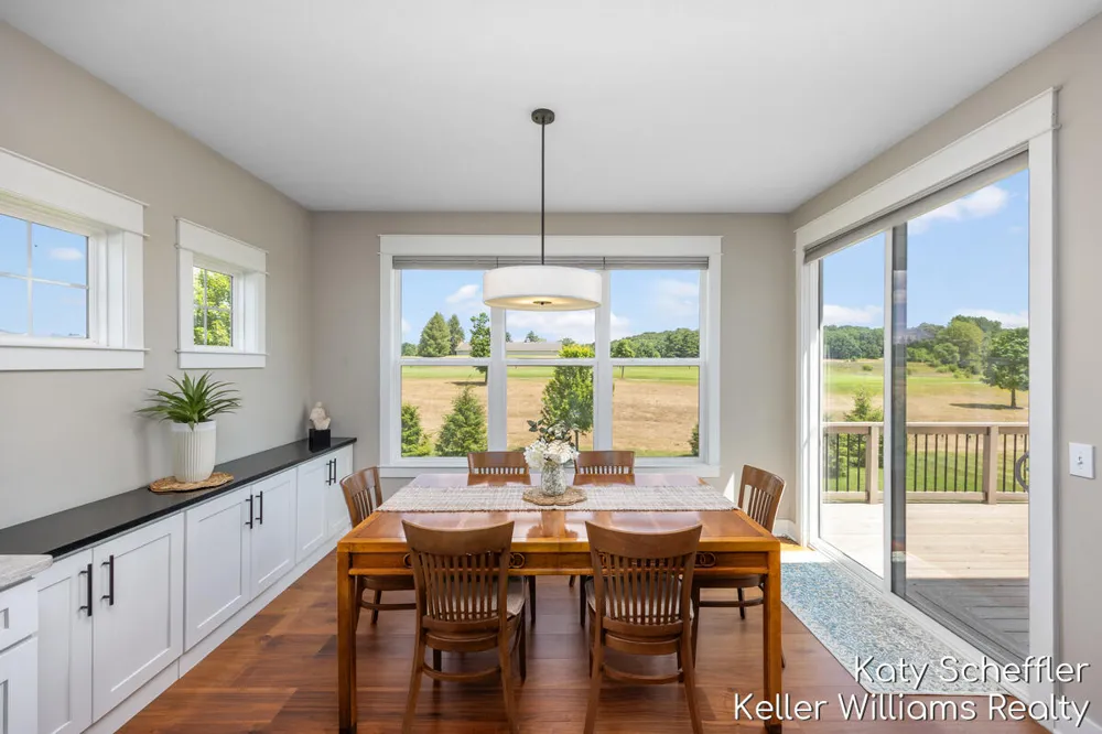 4109 Boulder View Drive NE Plainfield Charter Township, MI 49306