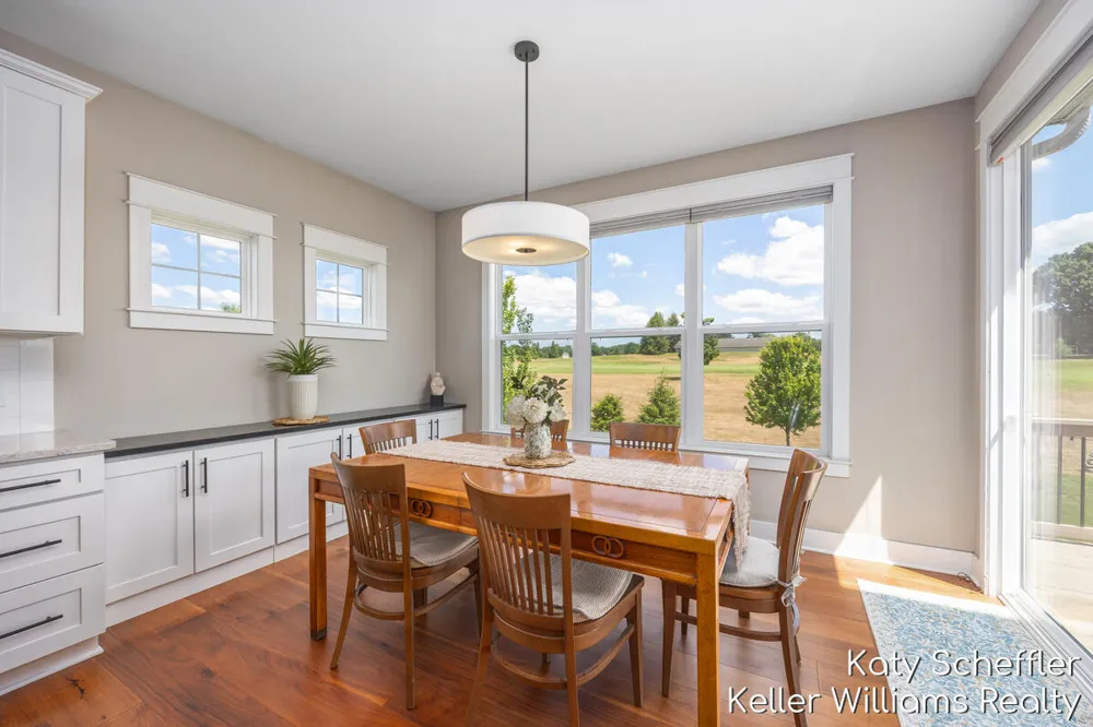 4109 Boulder View Drive NE Plainfield Charter Township, MI 49306