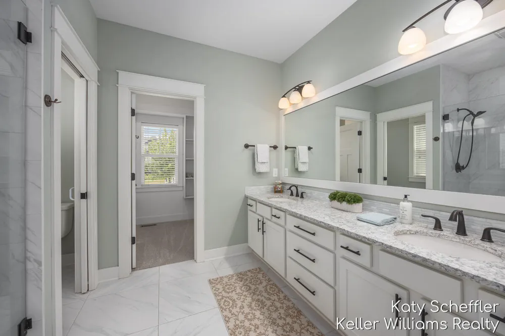 4109 Boulder View Drive NE Plainfield Charter Township, MI 49306