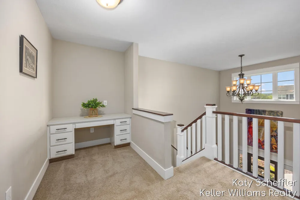 4109 Boulder View Drive NE Plainfield Charter Township, MI 49306