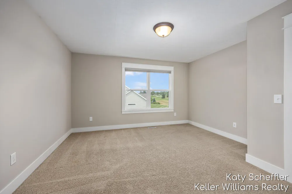 4109 Boulder View Drive NE Plainfield Charter Township, MI 49306