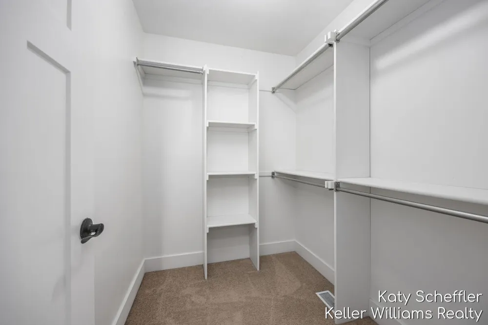 4109 Boulder View Drive NE Plainfield Charter Township, MI 49306