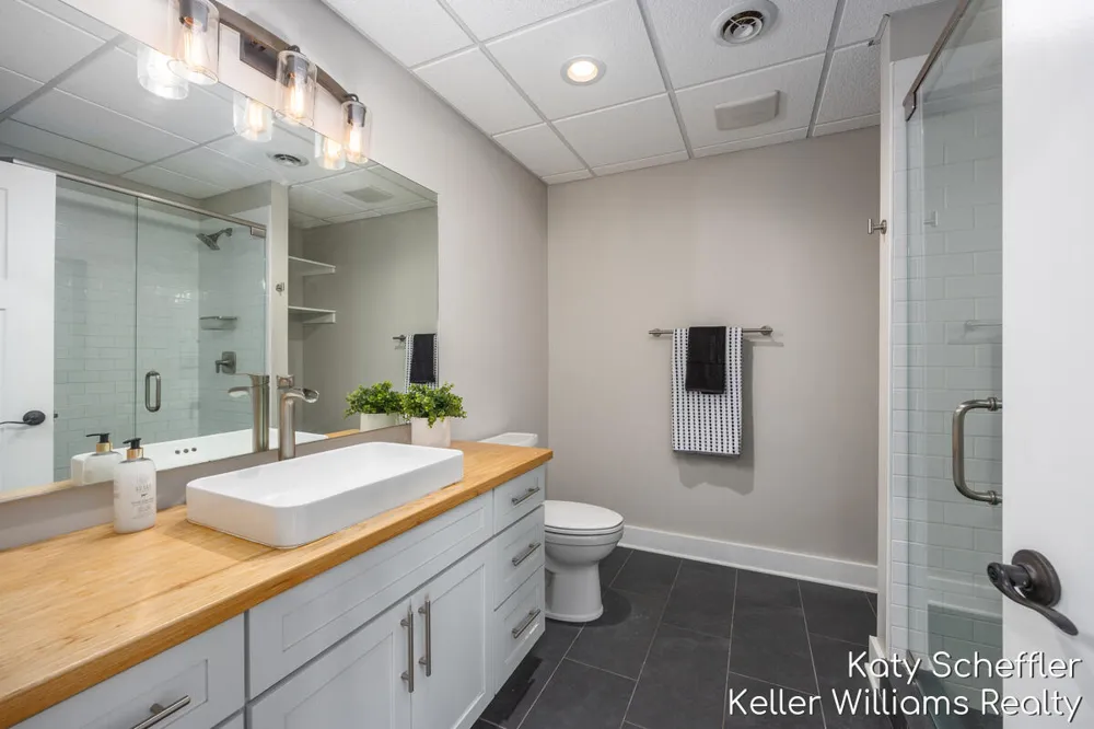 4109 Boulder View Drive NE Plainfield Charter Township, MI 49306