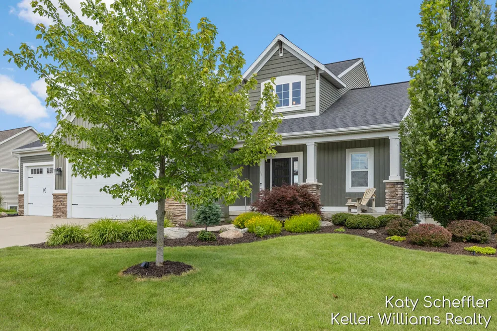 4109 Boulder View Drive NE Plainfield Charter Township, MI 49306