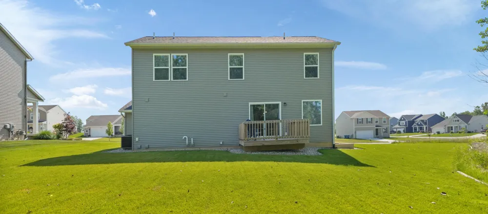 5871 Hemlock Drive SW Wyoming City, MI 49418