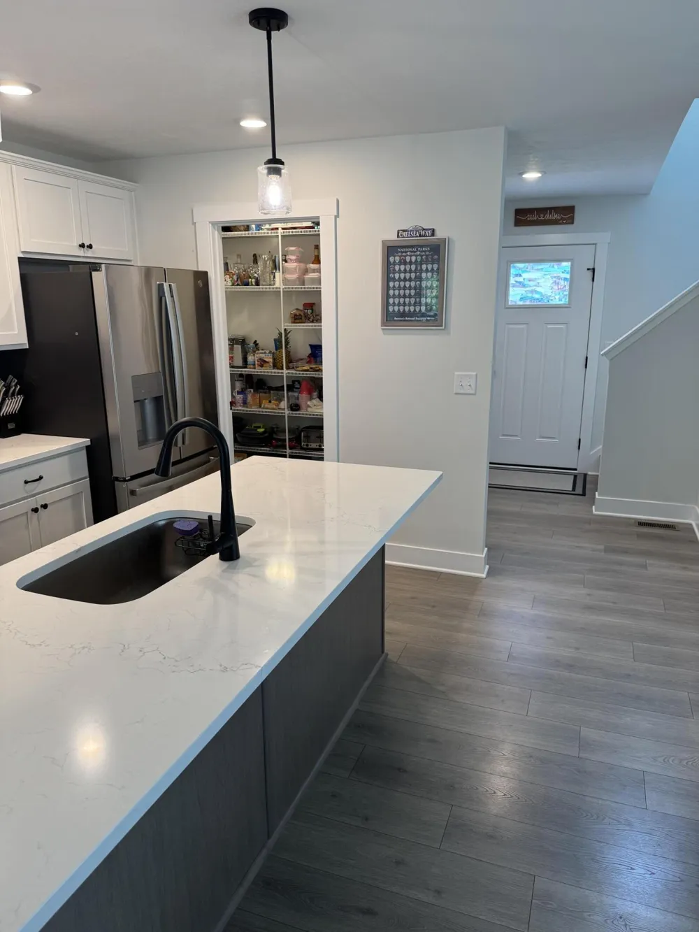 5871 Hemlock Drive SW Wyoming City, MI 49418