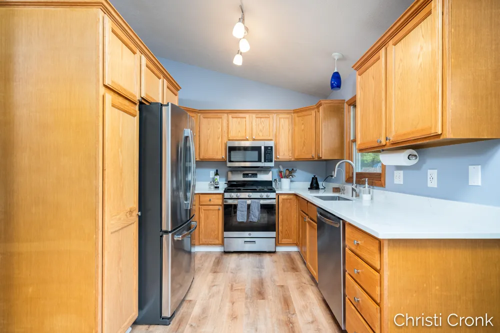 8414 Windstone Drive NE Algoma Township, MI 49341