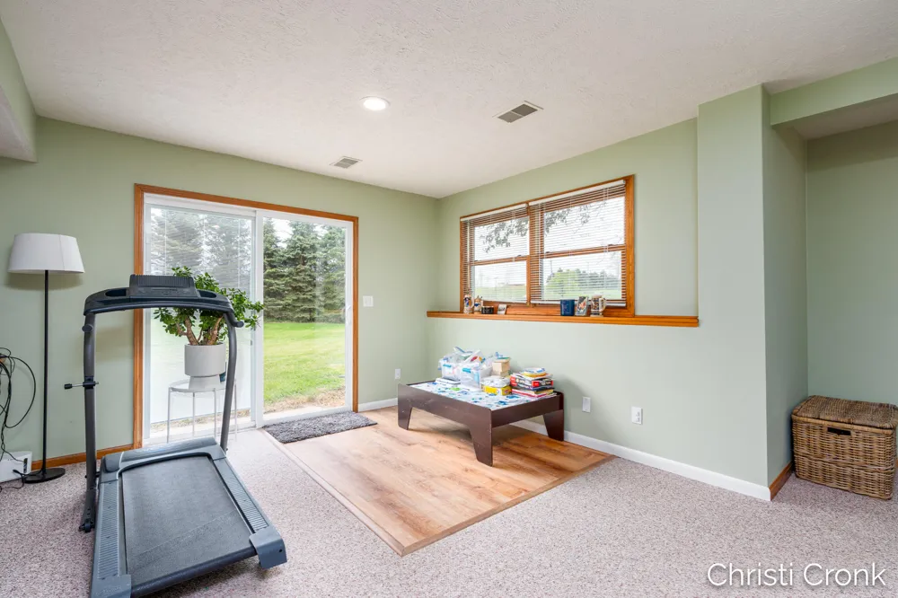8414 Windstone Drive NE Algoma Township, MI 49341