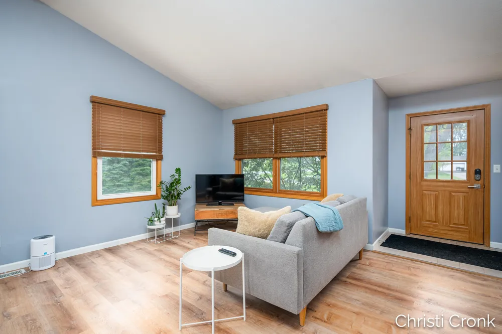 8414 Windstone Drive NE Algoma Township, MI 49341