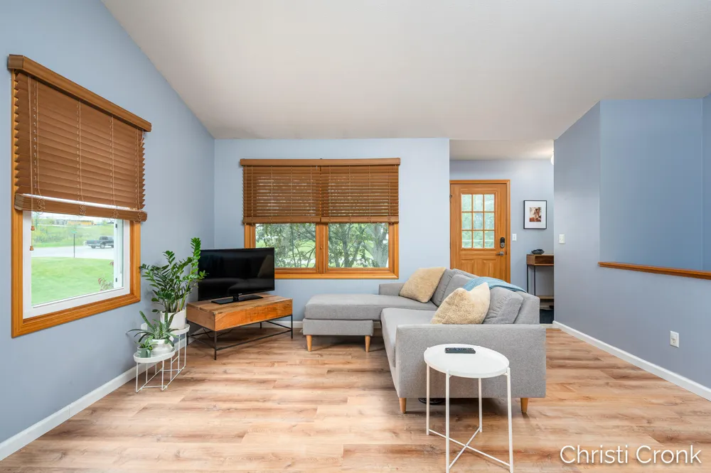 8414 Windstone Drive NE Algoma Township, MI 49341