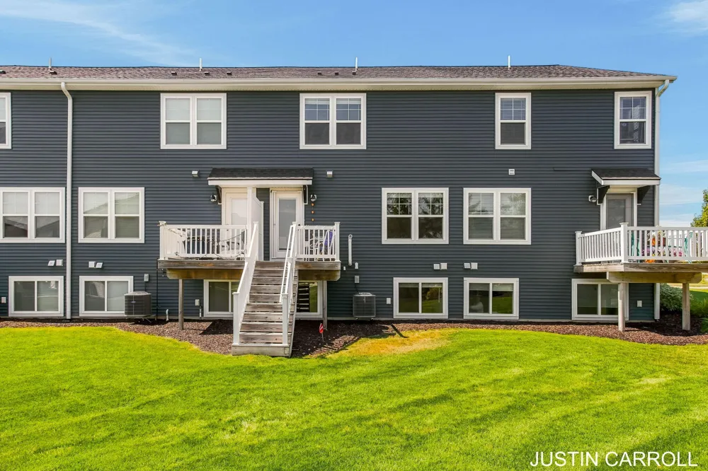 8924 Barrington Lane #40 Georgetown Charter Township, MI 49428