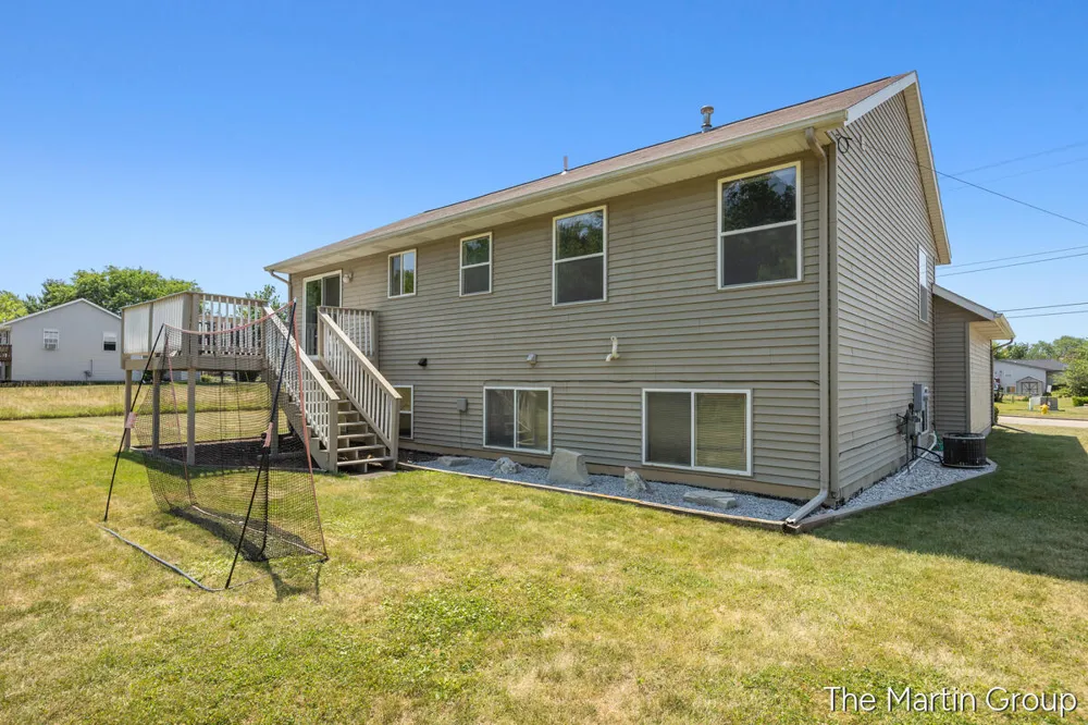 1930 Mullins Avenue NW Walker City, MI 49534