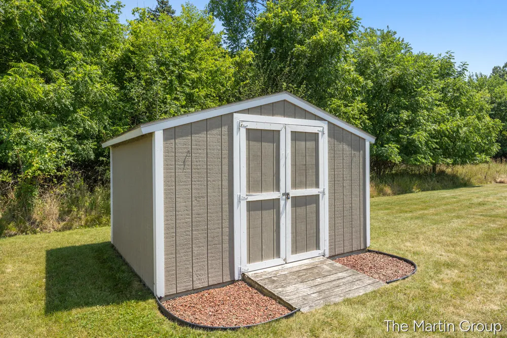 1930 Mullins Avenue NW Walker City, MI 49534