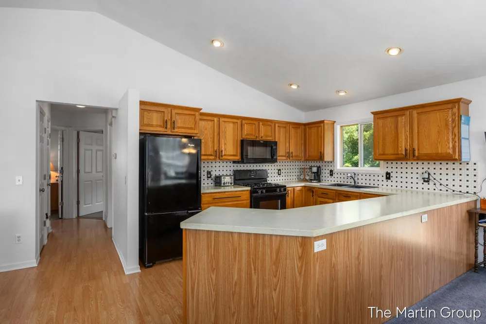 1930 Mullins Avenue NW Walker City, MI 49534