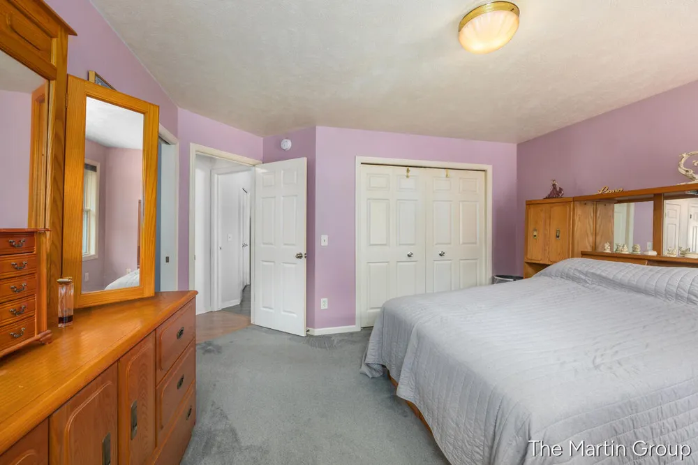 1930 Mullins Avenue NW Walker City, MI 49534