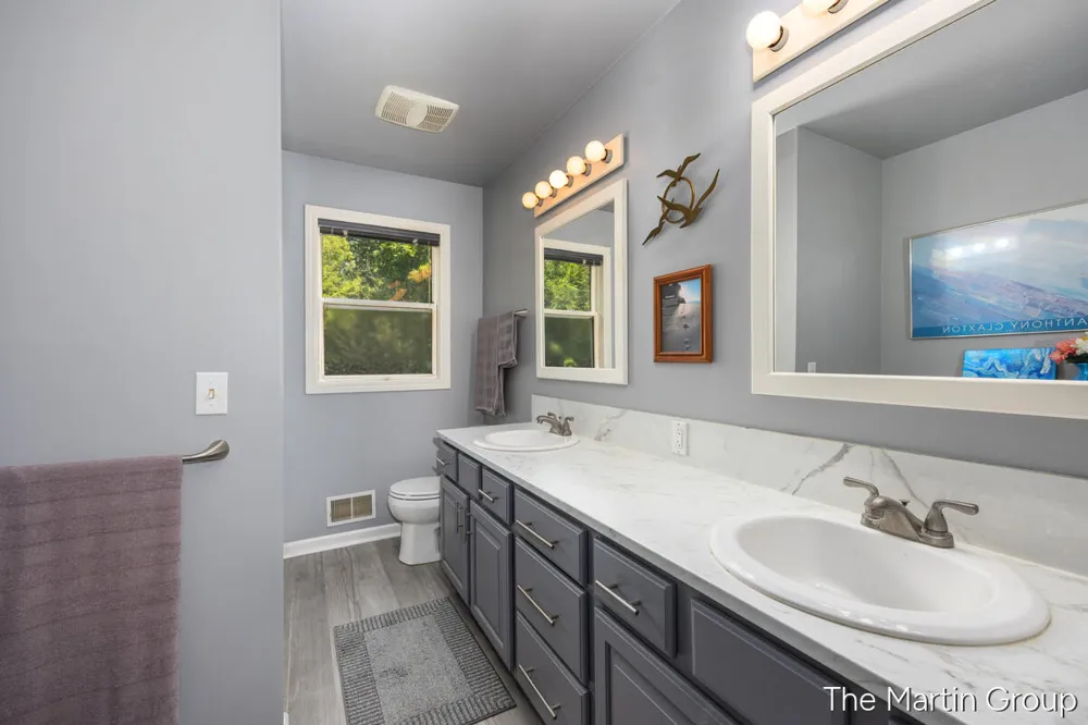 1930 Mullins Avenue NW Walker City, MI 49534