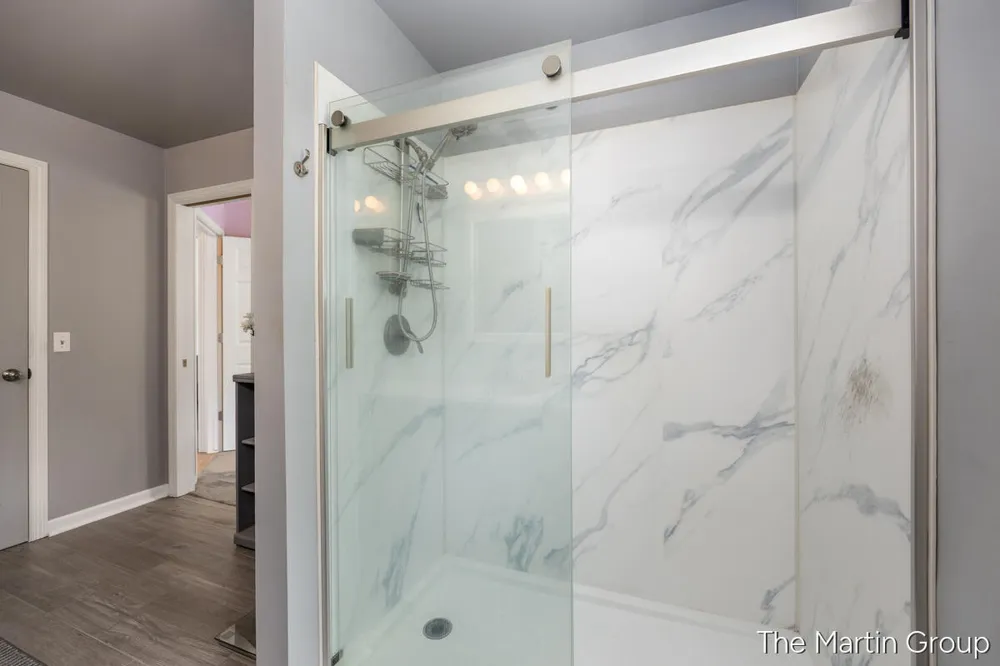 1930 Mullins Avenue NW Walker City, MI 49534