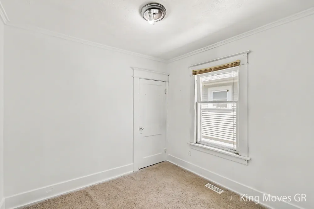 536 Shepard Street Lansing City, MI 48912