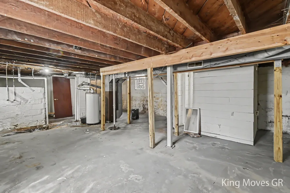 536 Shepard Street Lansing City, MI 48912