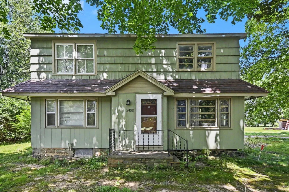 2430 W Kimmel Road Summit Township, MI 49201