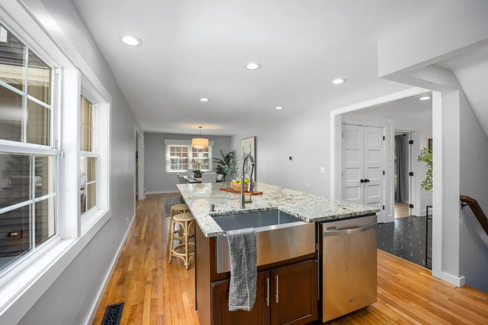 5630 Far Hill Drive SE Ada Township, MI 49546