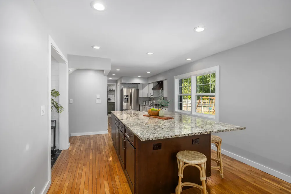 5630 Far Hill Drive SE Ada Township, MI 49546