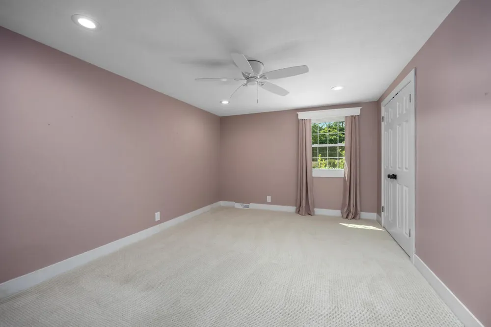 5630 Far Hill Drive SE Ada Township, MI 49546