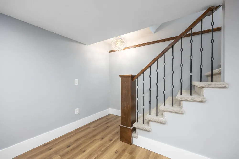5630 Far Hill Drive SE Ada Township, MI 49546