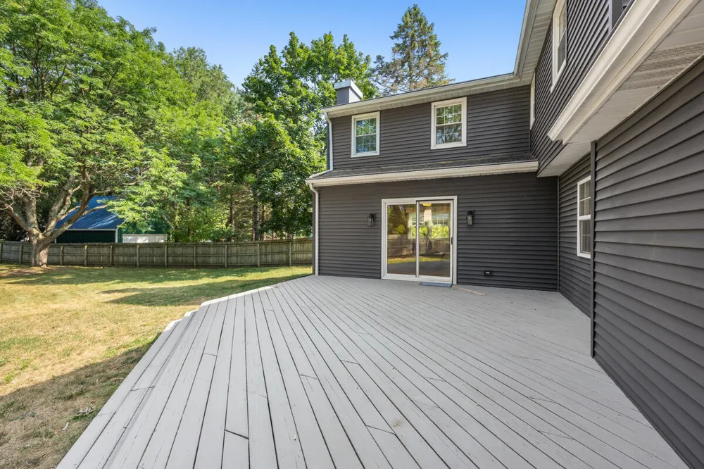 5630 Far Hill Drive SE Ada Township, MI 49546