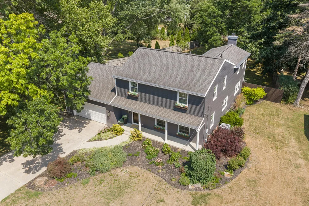 5630 Far Hill Drive SE Ada Township, MI 49546