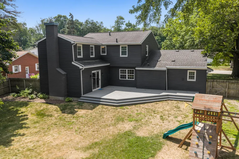 5630 Far Hill Drive SE Ada Township, MI 49546