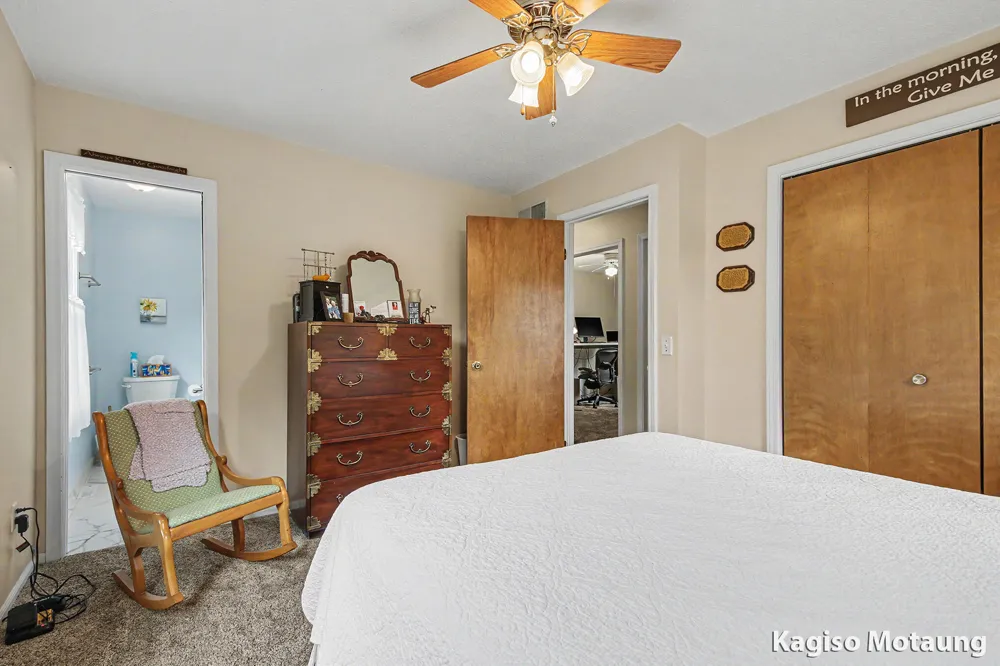14259 Sunview Drive Holland Charter Township, MI 49424