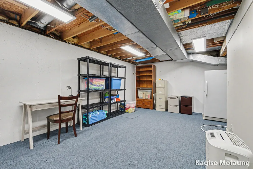 14259 Sunview Drive Holland Charter Township, MI 49424