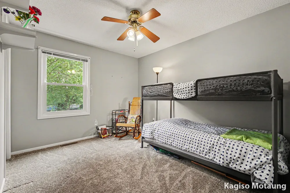 14259 Sunview Drive Holland Charter Township, MI 49424