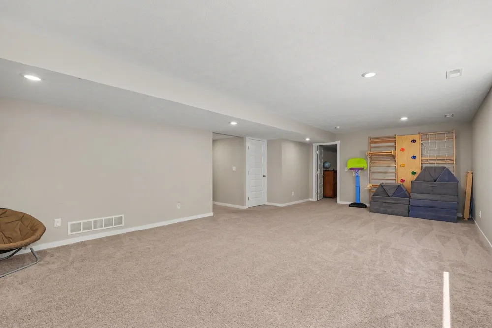 482 Windchime Drive NE Plainfield Charter Township, MI 49321