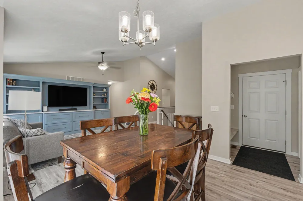 482 Windchime Drive NE Plainfield Charter Township, MI 49321