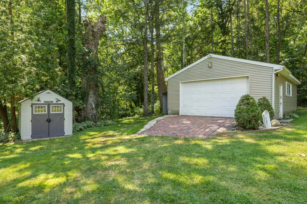 4040 Coit Avenue NE Plainfield Charter Township, MI 49525