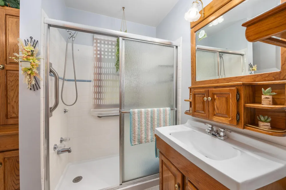 4040 Coit Avenue NE Plainfield Charter Township, MI 49525
