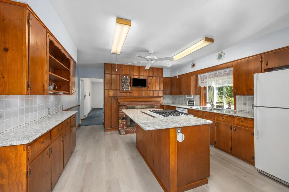 4040 Coit Avenue NE Plainfield Charter Township, MI 49525