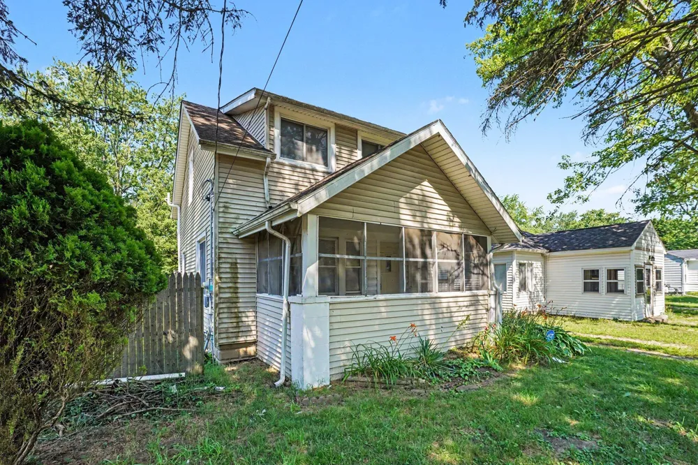 539 Dayton Avenue Kalamazoo Charter Township, MI 49048