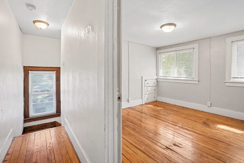 539 Dayton Avenue Kalamazoo Charter Township, MI 49048