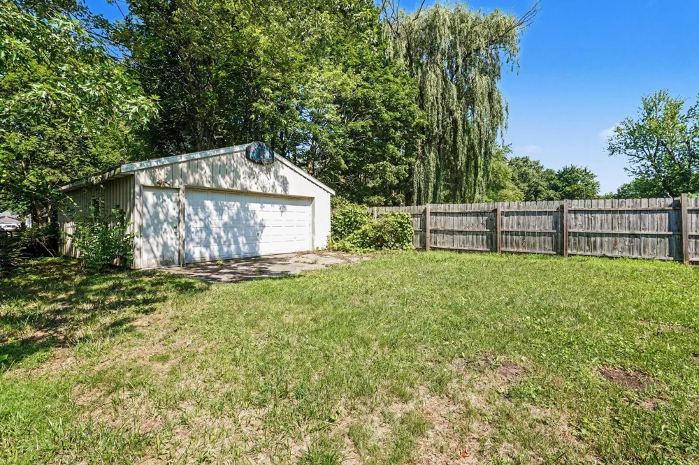 539 Dayton Avenue Kalamazoo Charter Township, MI 49048